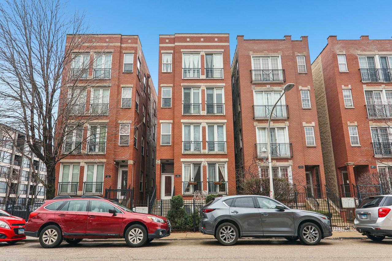 2403 W Lexington St. #3, Chicago, IL 60612