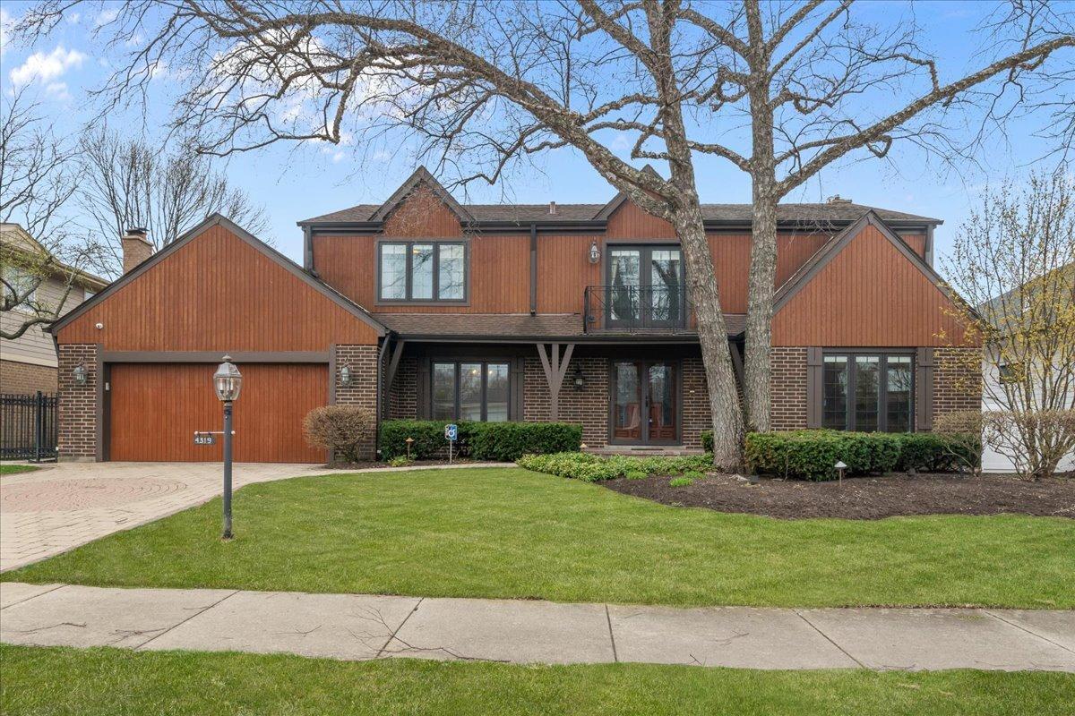 4319 Phyllis Dr., Northbrook, IL 60062