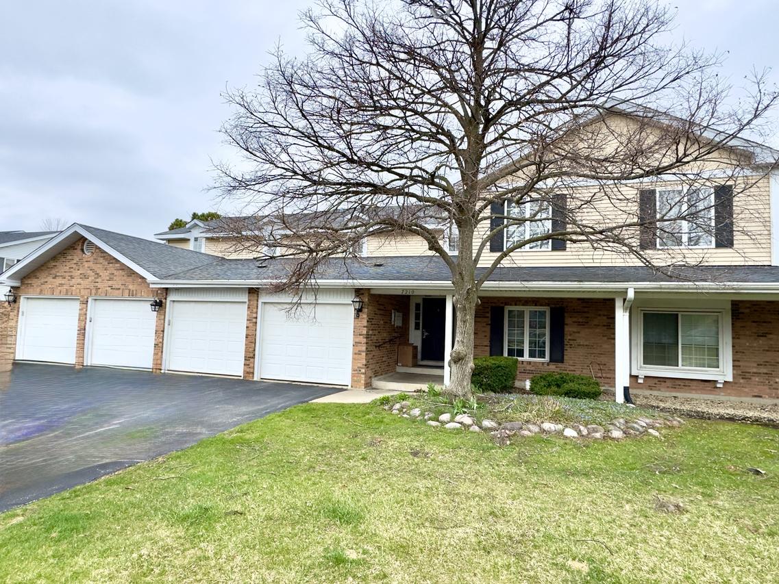 7210 S Adams St. #D, Willowbrook, IL 60527