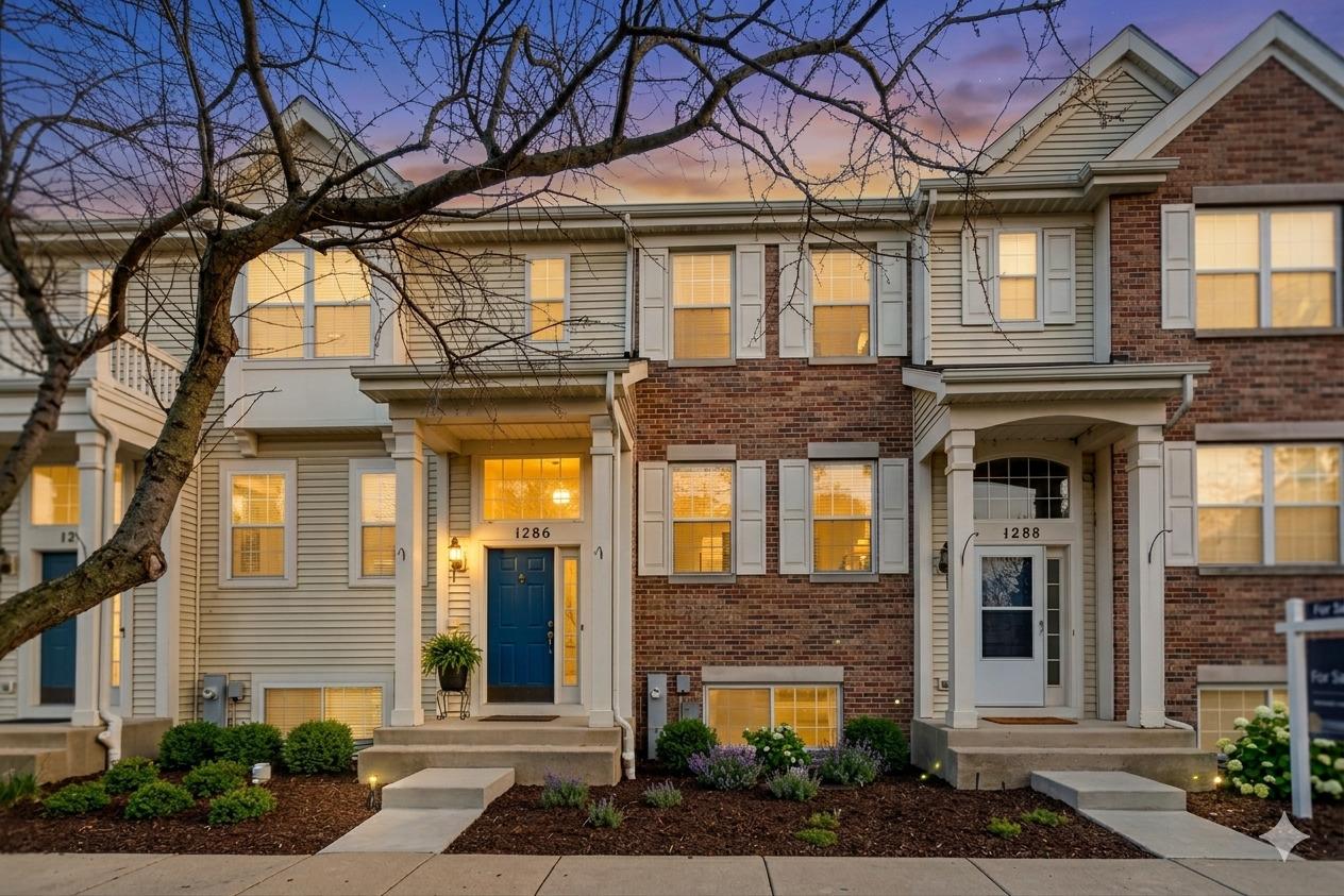 1286 Shamrock Ln., Pingree Grove, IL 60140