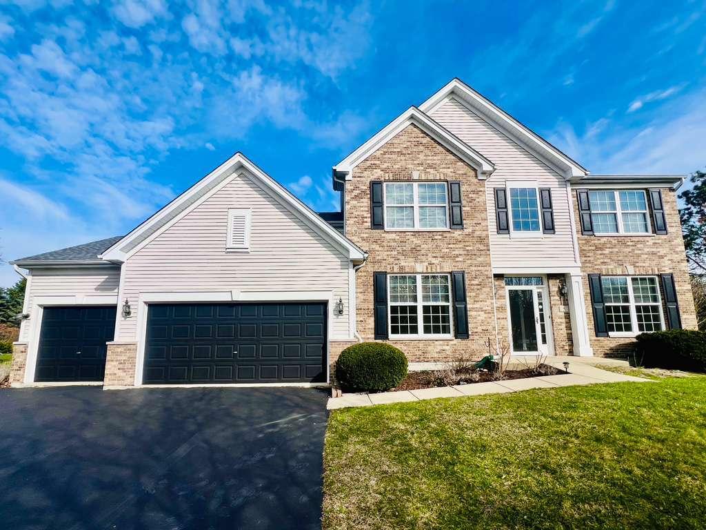 5 Player Ct., Bolingbrook, IL 60490