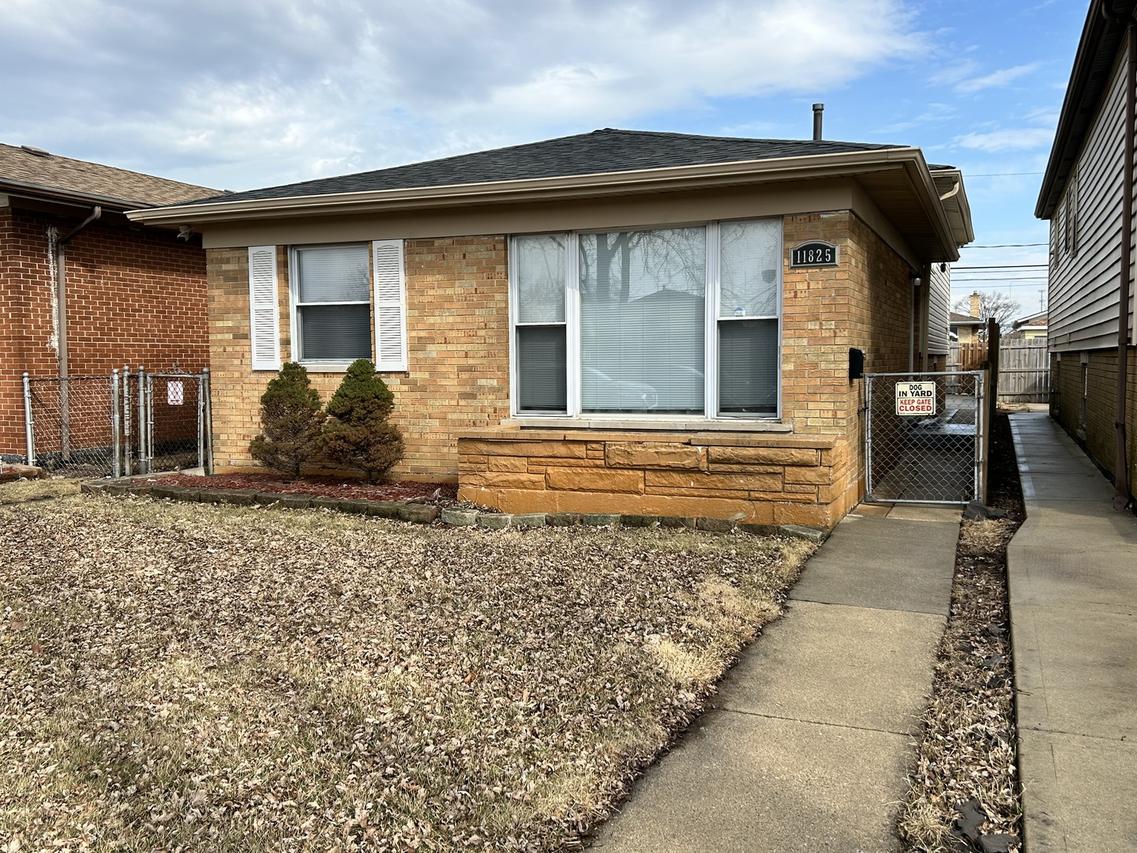 11825 S Bishop St., Chicago, IL 60643