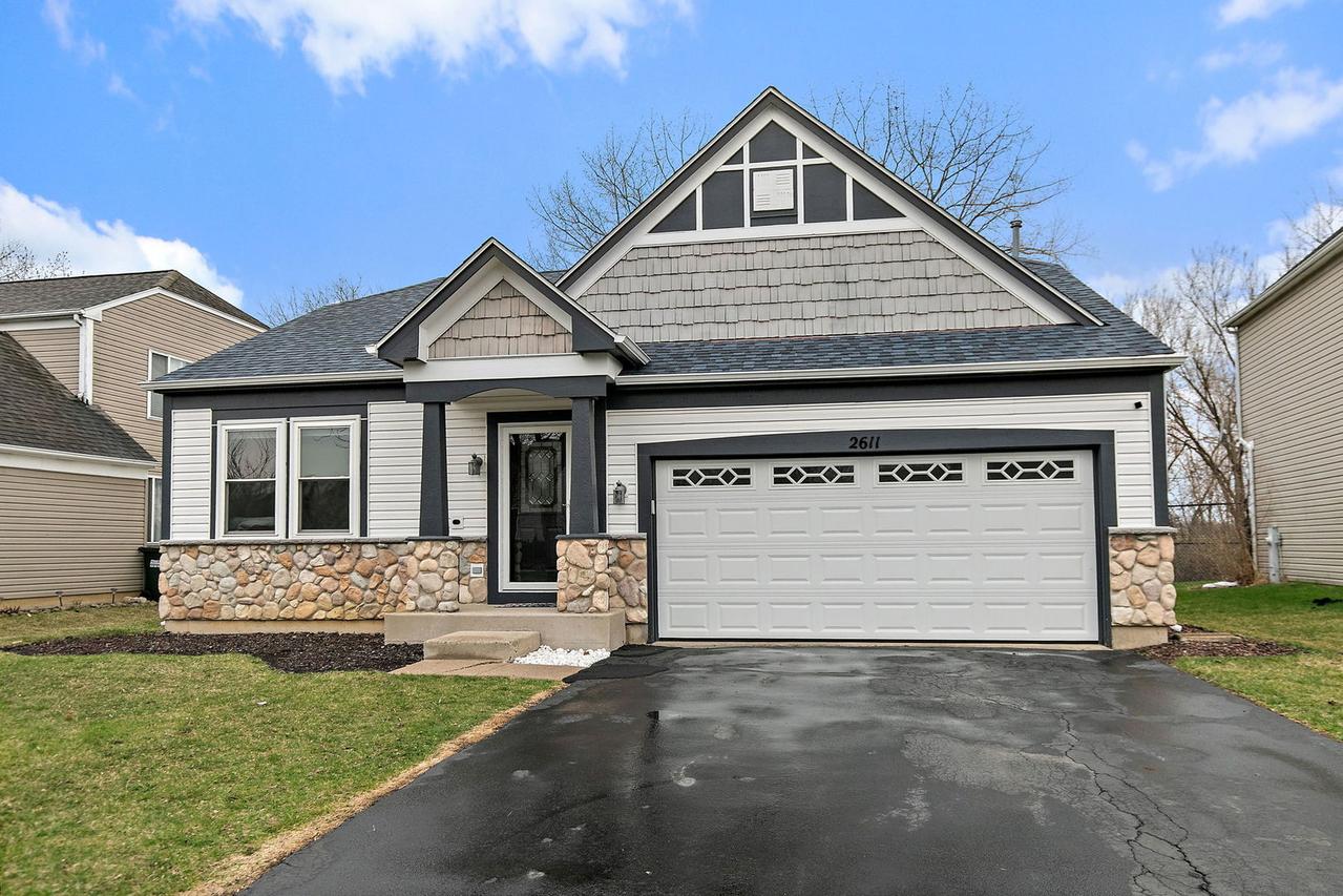2611 Stanton Cir., Lake In The Hills, IL 60156