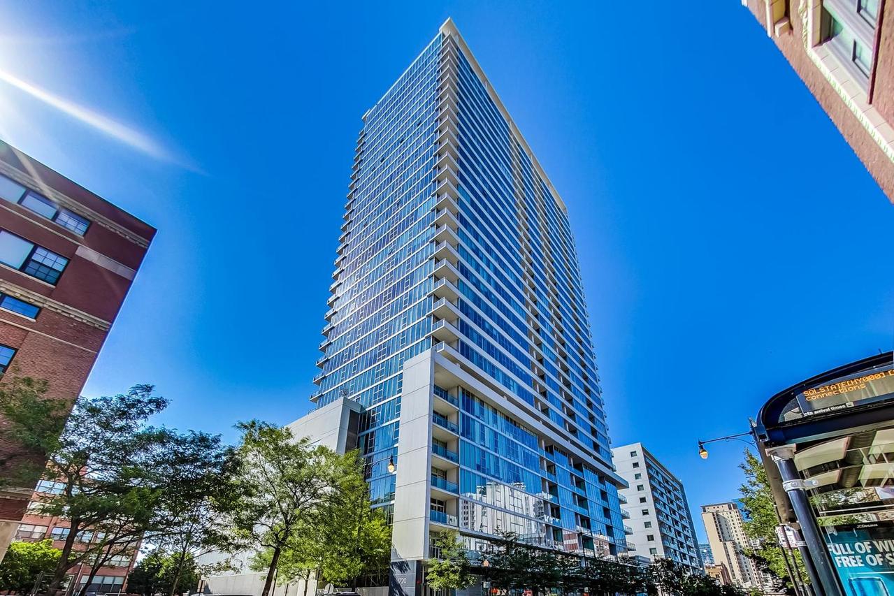1720 S Michigan Ave. #812, Chicago, IL 60616