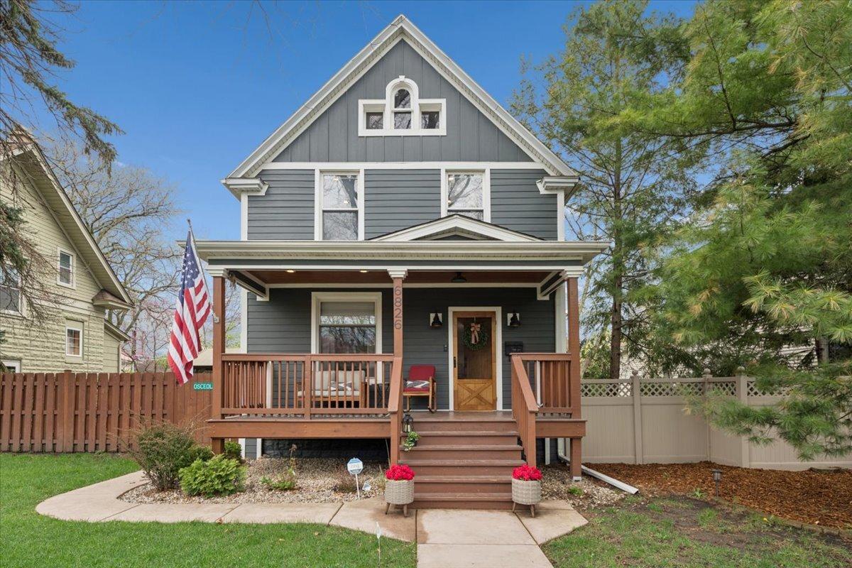 6826 N Osceola Ave., Chicago, IL 60631