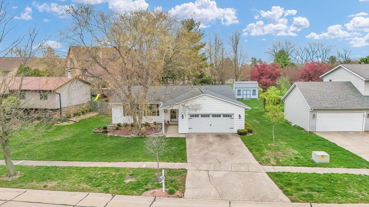 610 Craig Dr., Mahomet, IL 61853