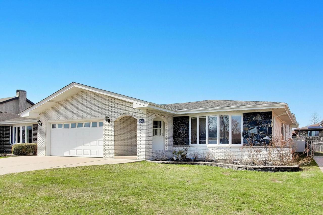 2936 Halifax Ave., Westchester, IL 60154