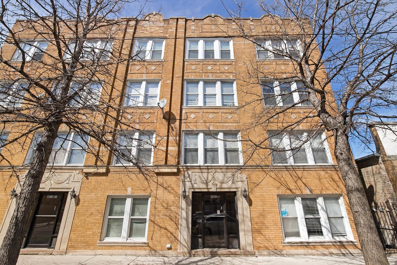 4006 W Nelson St. #6B, Chicago, IL 60641