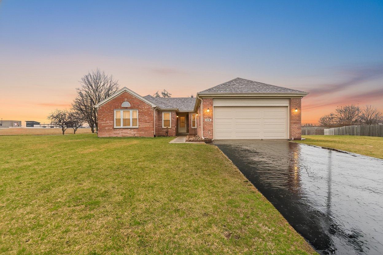 1919 Cloverdale Way, Belvidere, IL 61008