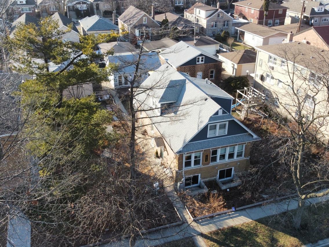 2924 N 75th Ct., Elmwood Park, IL 60707