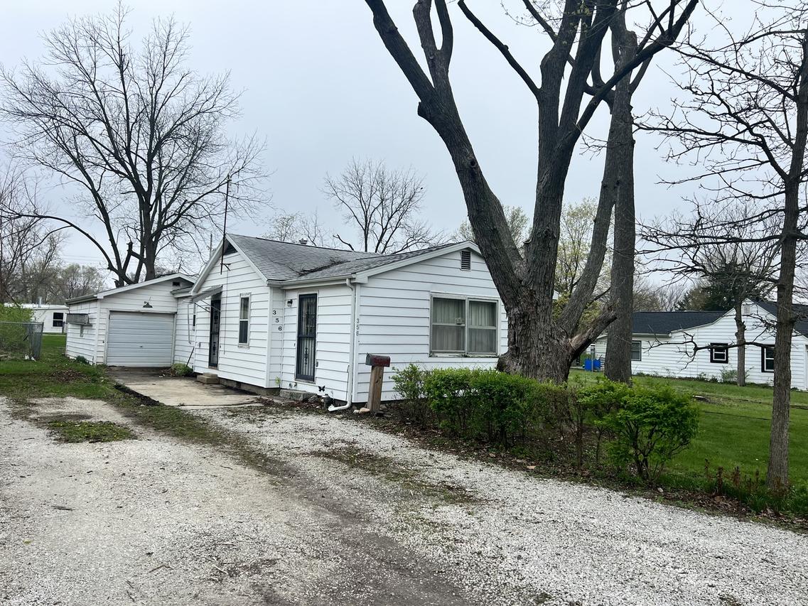 356 E Fulton St., Paxton, IL 60957