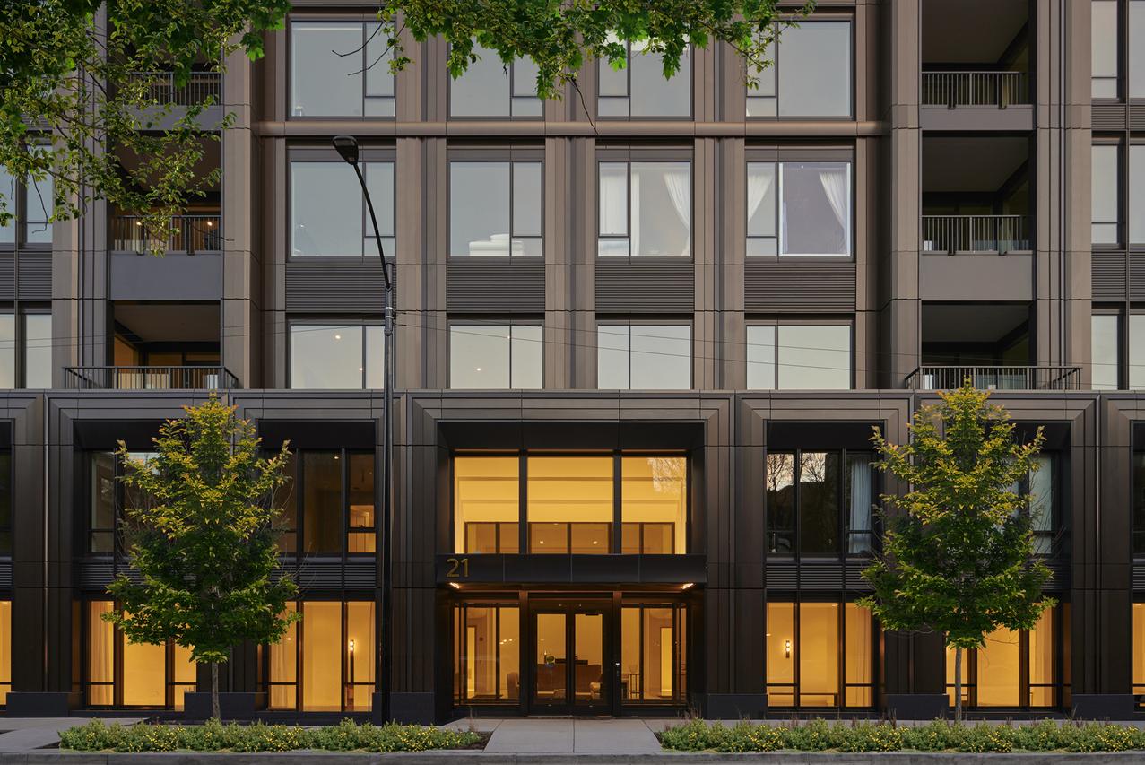 21 N May St. #503, Chicago, IL 60607