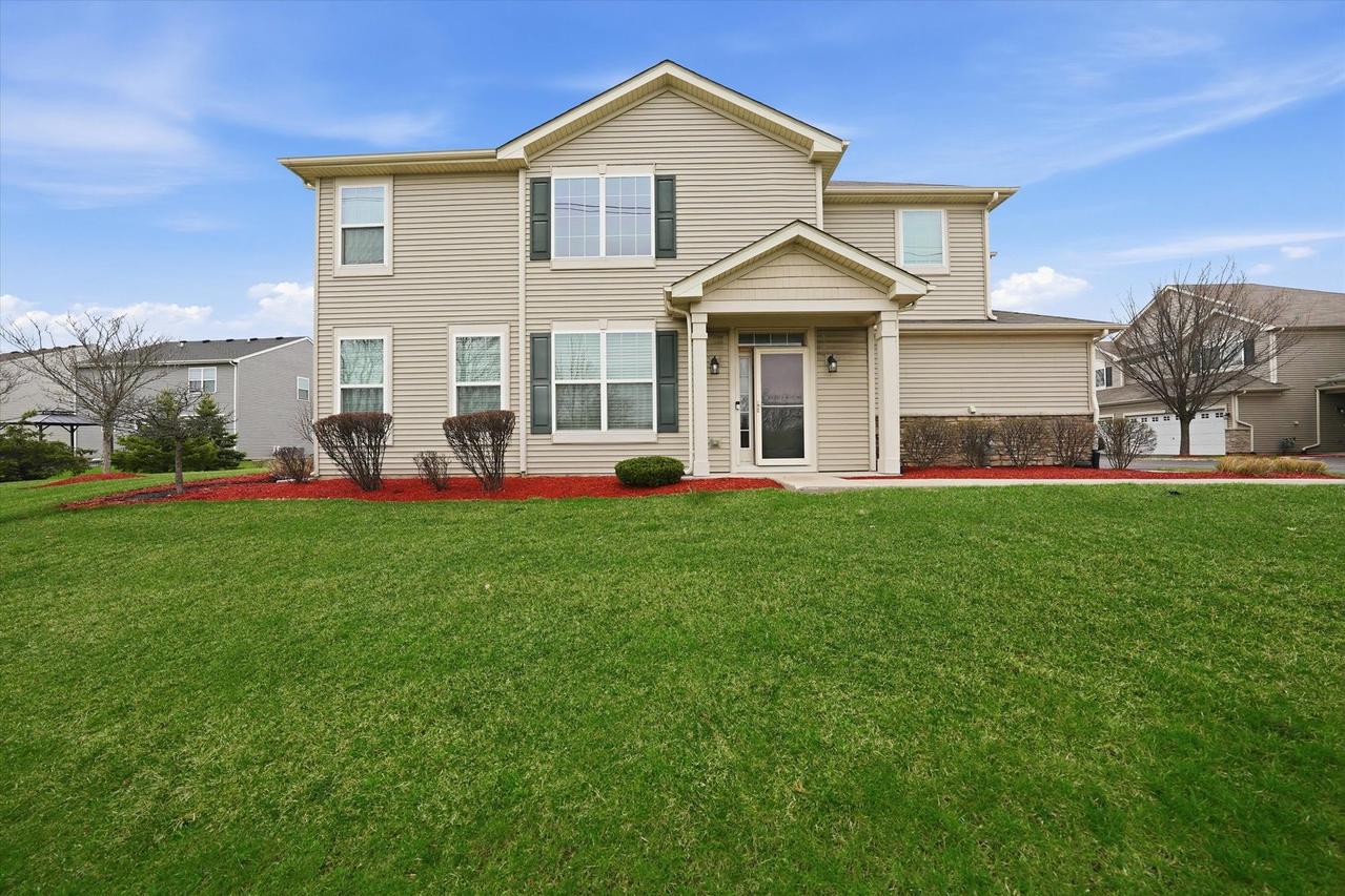 192 Owen St., Matteson, IL 60443