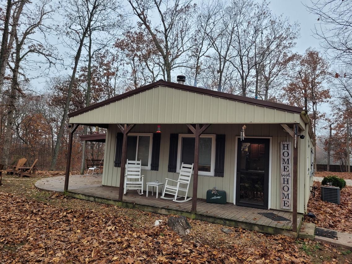 19650 N Pisque Ln., Woodlawn, IL 62898