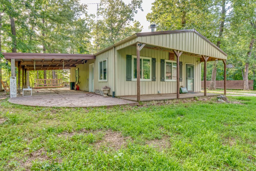 19650 N Pisque Ln., Woodlawn, IL 62898