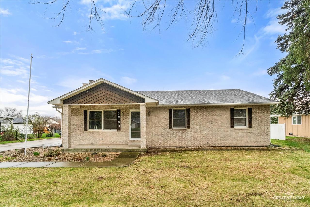 1006 Nancy Rd., Lake Holiday, IL 60548