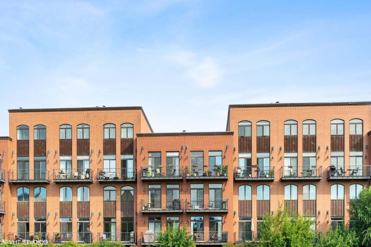 1830 N Winchester Ave. #105, Chicago, IL 60622