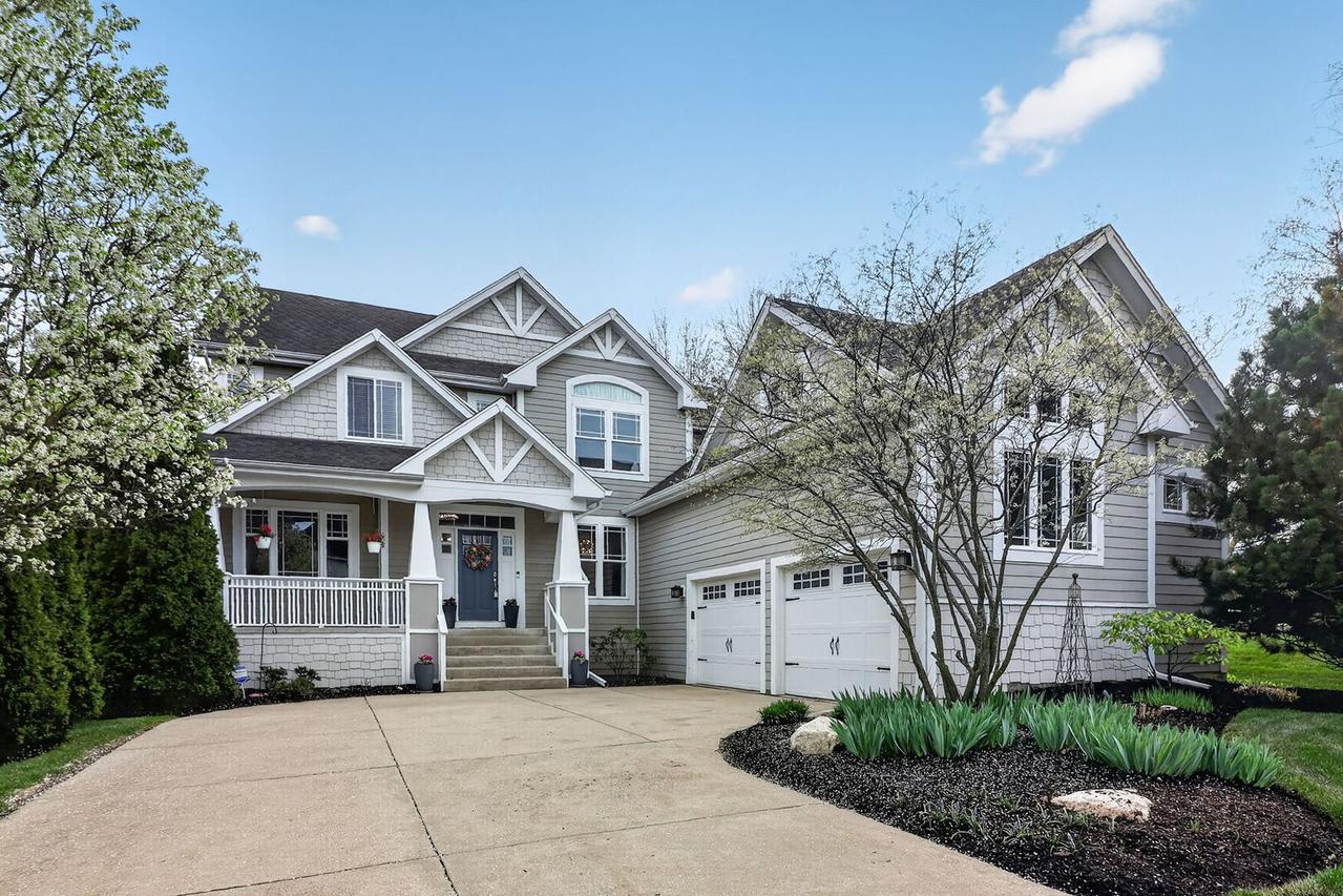 702 S Wilmette Ave., Westmont, IL 60559