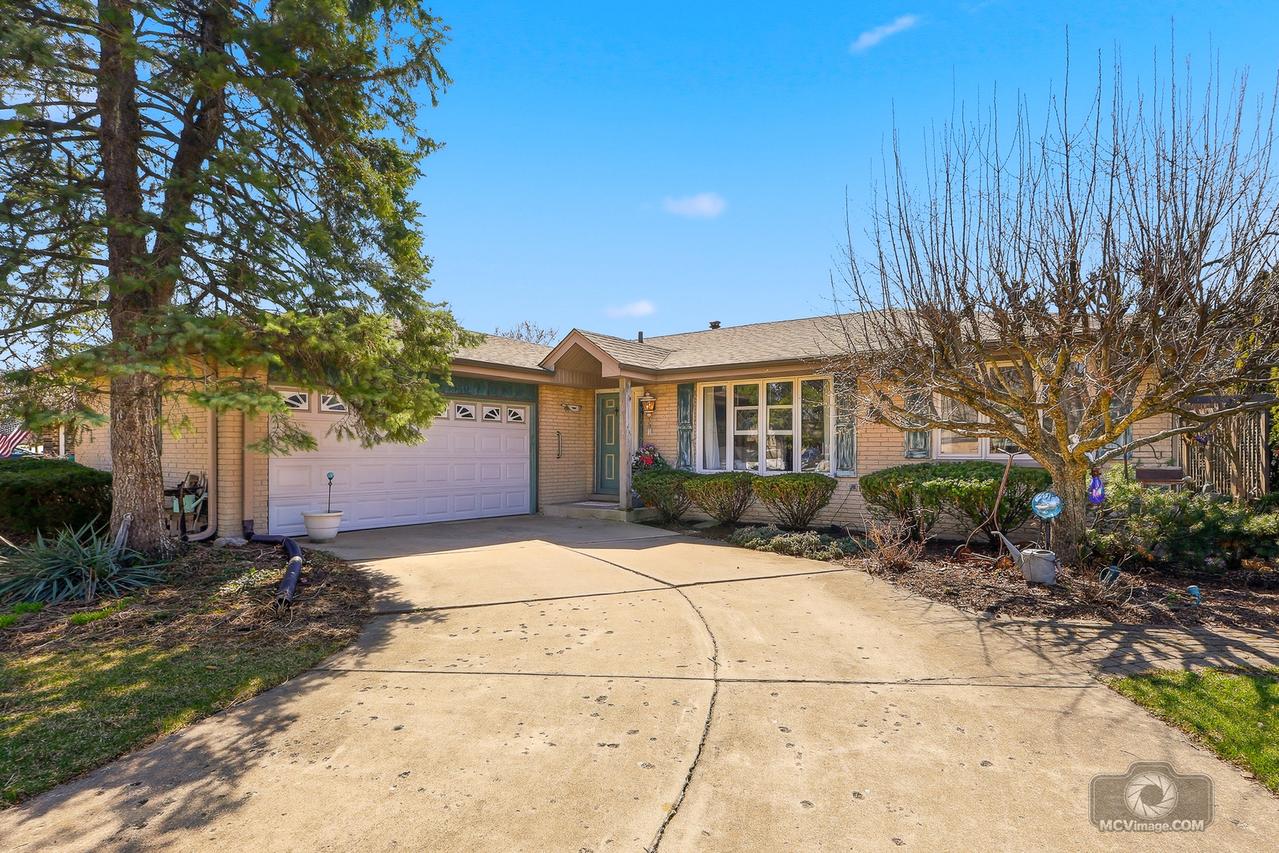 15150 Teebrook Dr., Orland Park, IL 60462