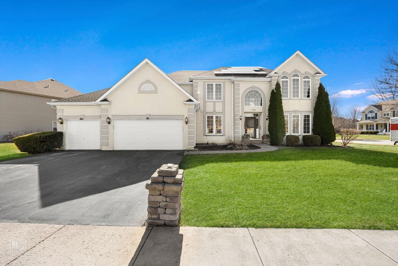 134 Timber Ct., Gilberts, IL 60136