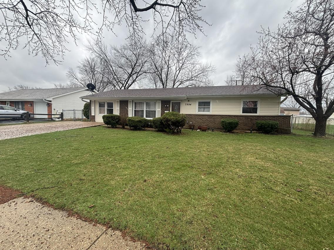 7994 Kensington Ln., Hanover Park, IL 60133