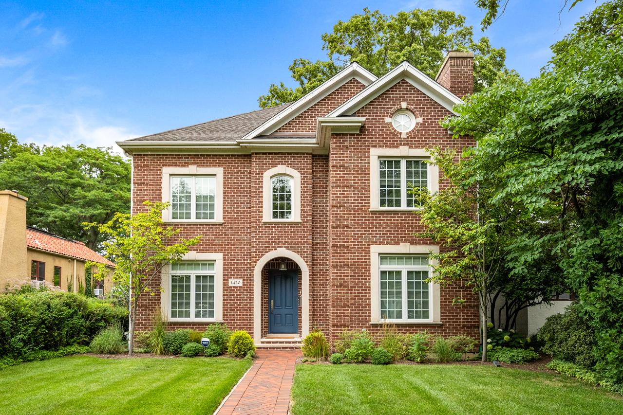 1420 Isabella St., Wilmette, IL 60091
