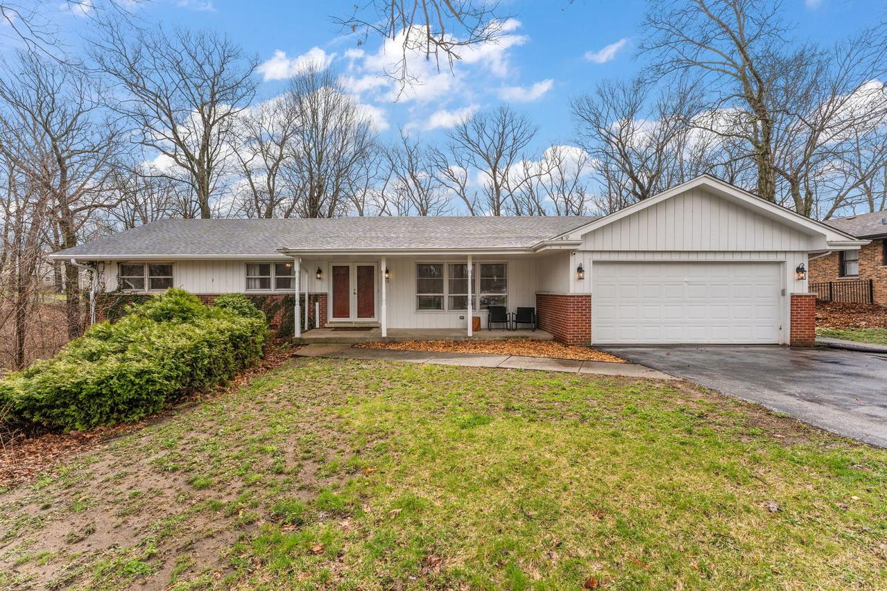 90 Alpine Ln., Crete, IL 60417