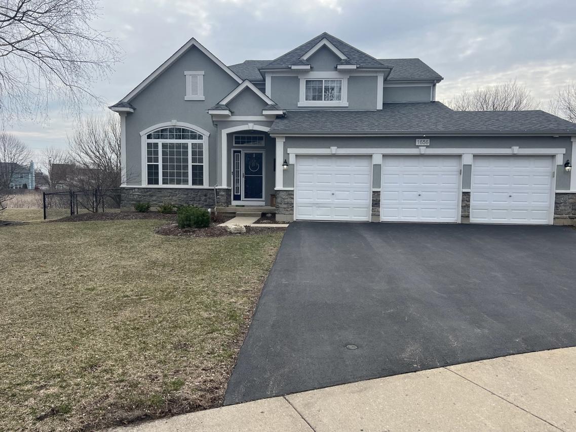 1656 Normandy Woods Ct., Grayslake, IL 60030