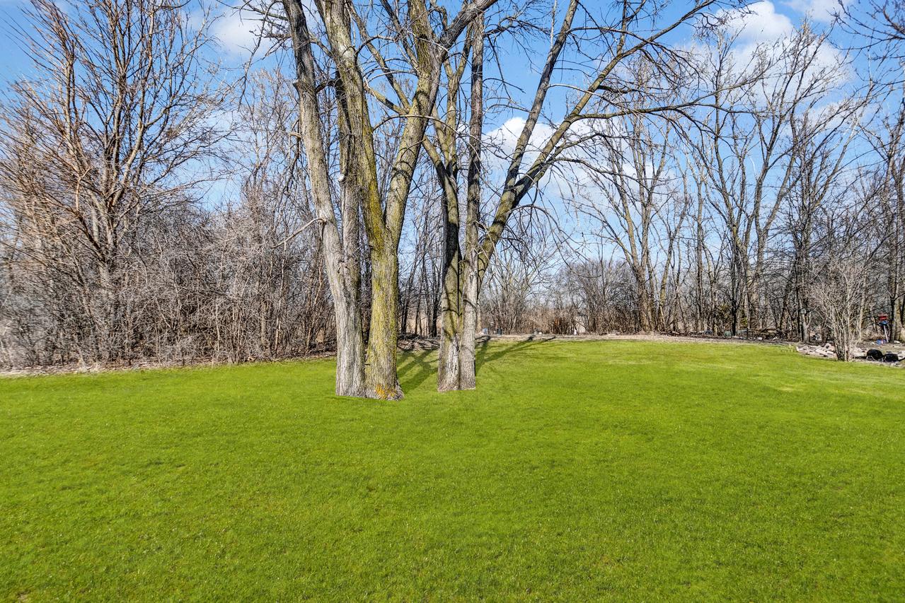 1822 Barthelone St., Crest Hill, IL 60403