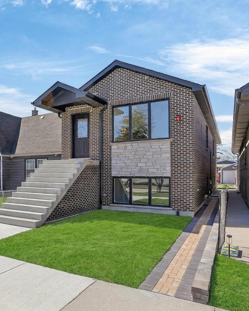 4836 S Long Ave., Chicago, IL 60638