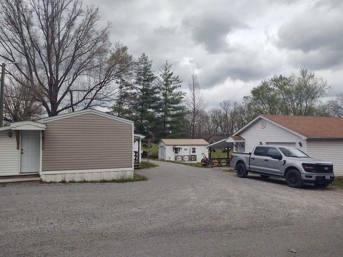 155 Shelby Rd., Vienna, IL 62995