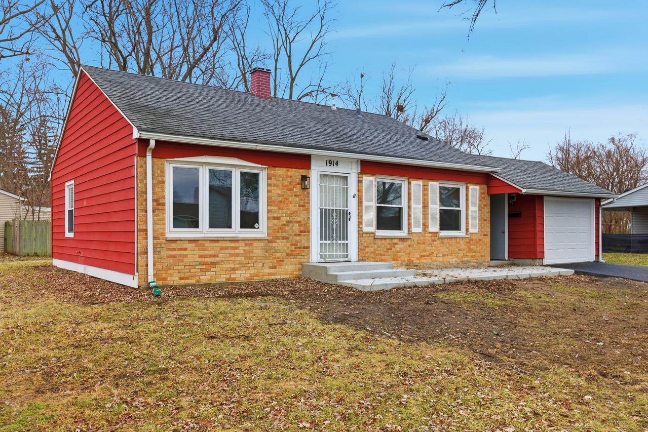 1914 215th Pl., Sauk Village, IL 60411