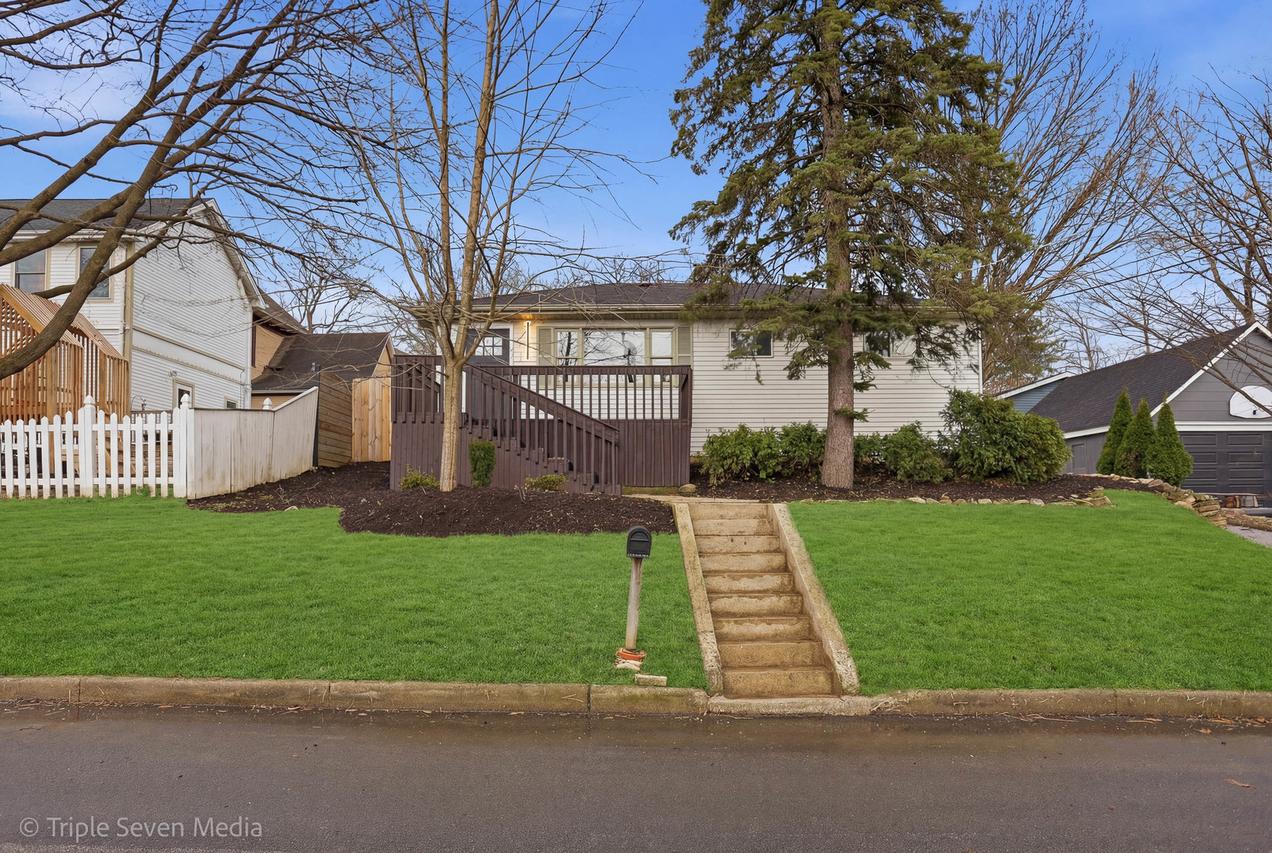 104 E Division St., Lemont, IL 60439