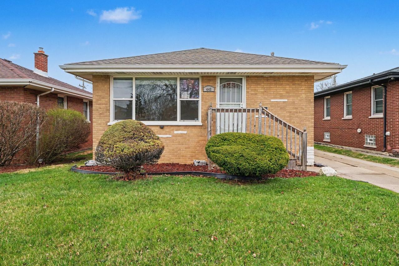 445 Luella Ave., Calumet City, IL 60409