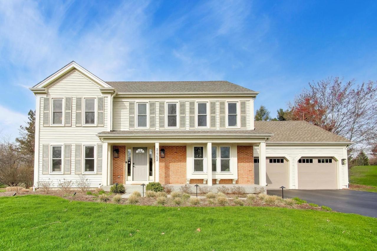 21752 N Mayfield Ln., Deer Park, IL 60010