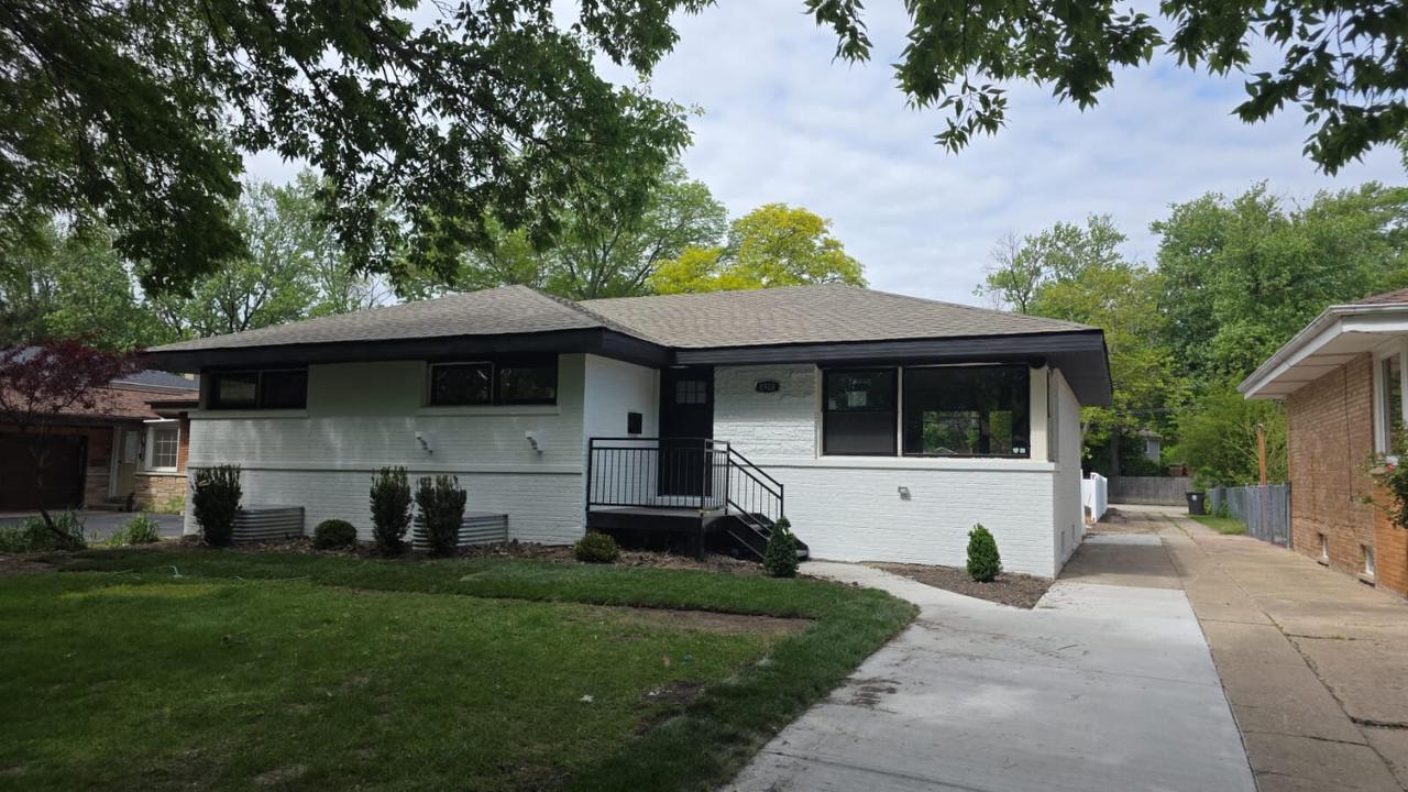 8928 Central Park Ave., Evanston, IL 60203