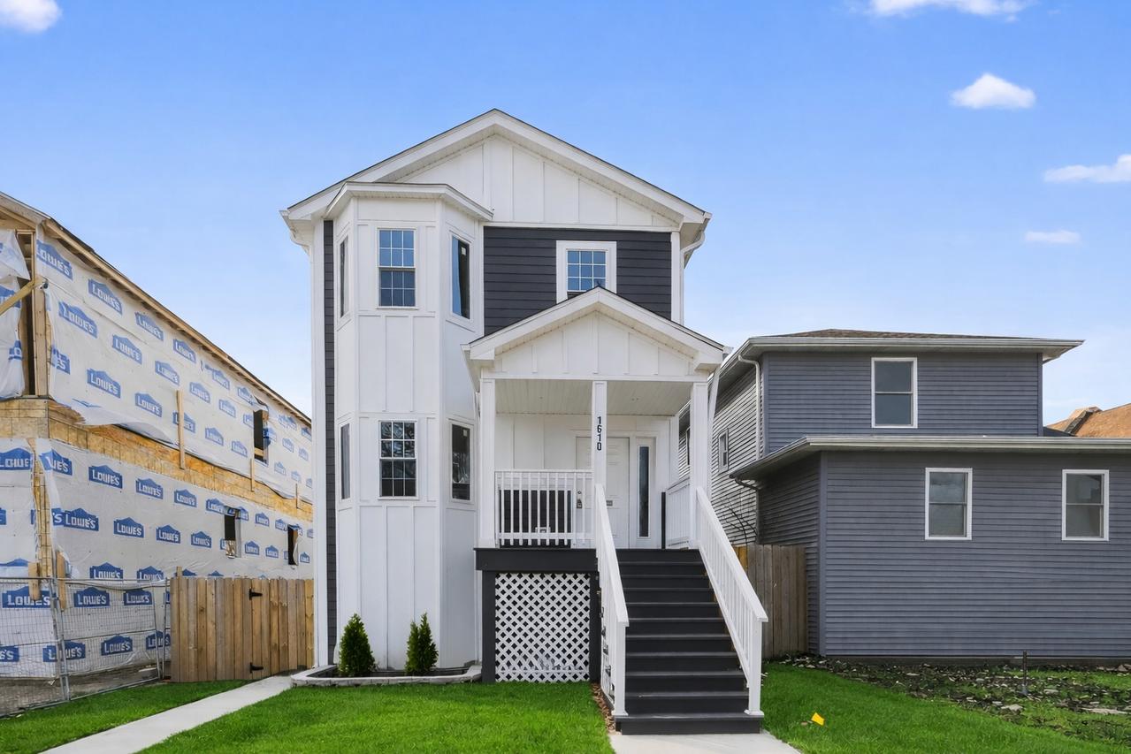 1610 S Fifth Ave., Maywood, IL 60153