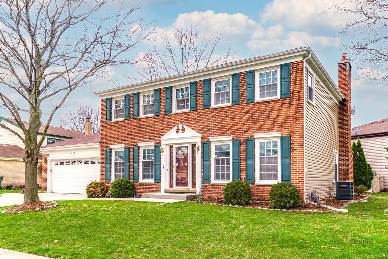 620 W Peregrine Dr., Palatine, IL 60067