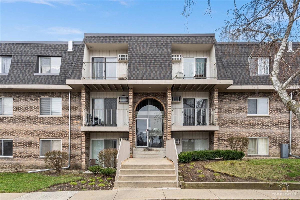 983 Crimson Ct. #2-206, Prospect Heights, IL 60070