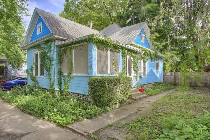 306 W Illinois St., Urbana, IL 61801