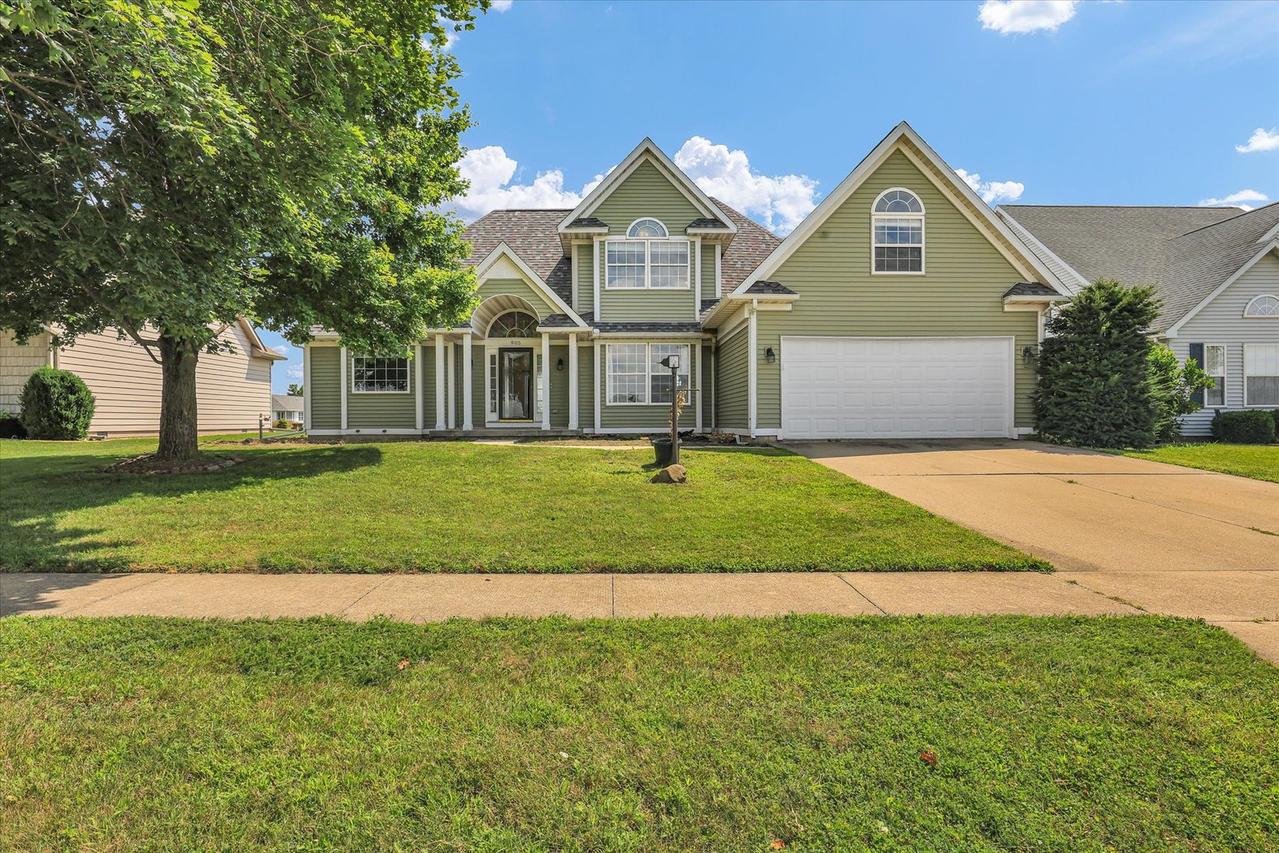 905 Pheasant Run Rd., Tuscola, IL 61953