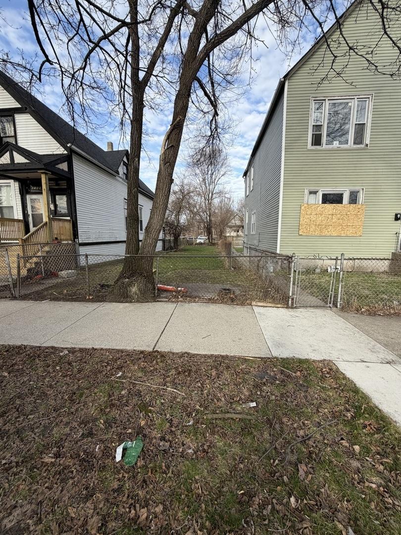 6142 S Carpenter St., Chicago, IL 60621