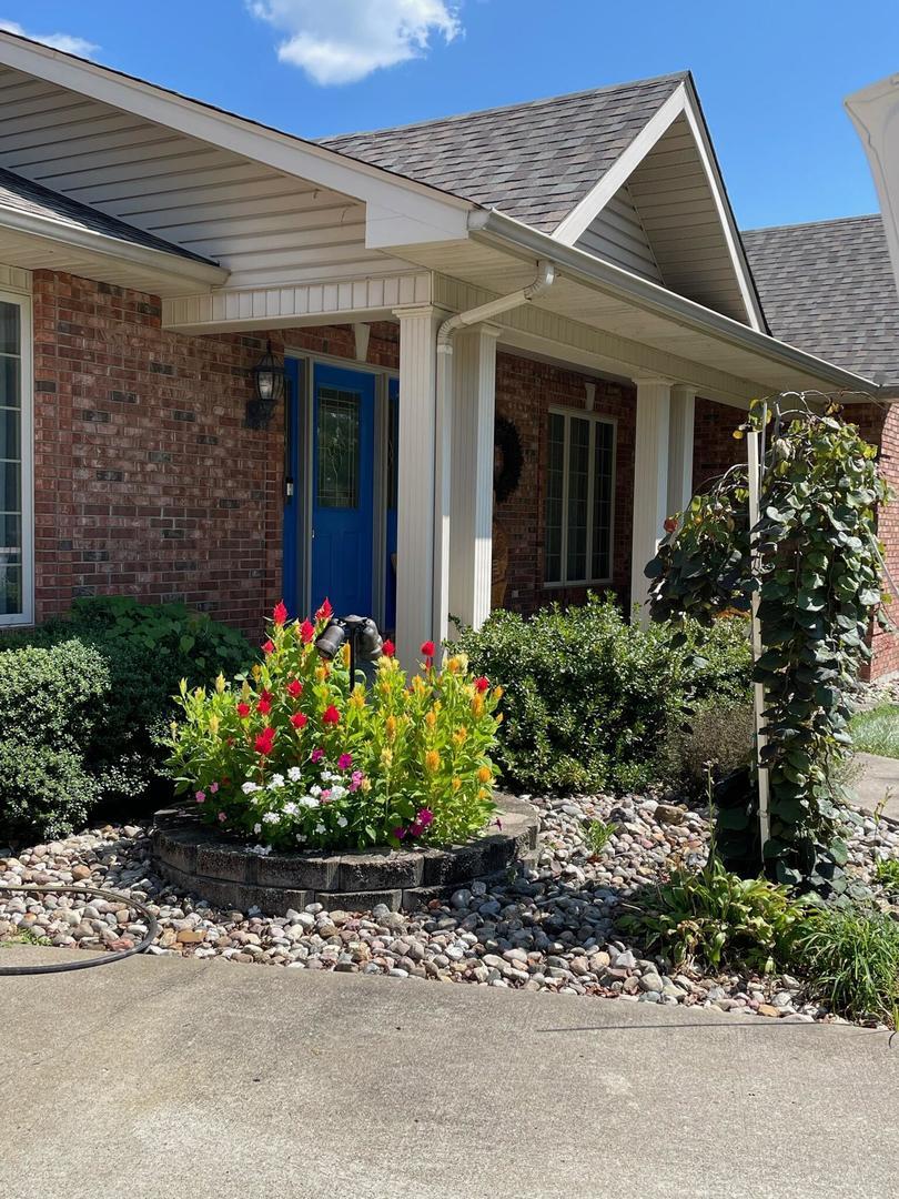 1016 Michael Ln., West Frankfort, IL 62896