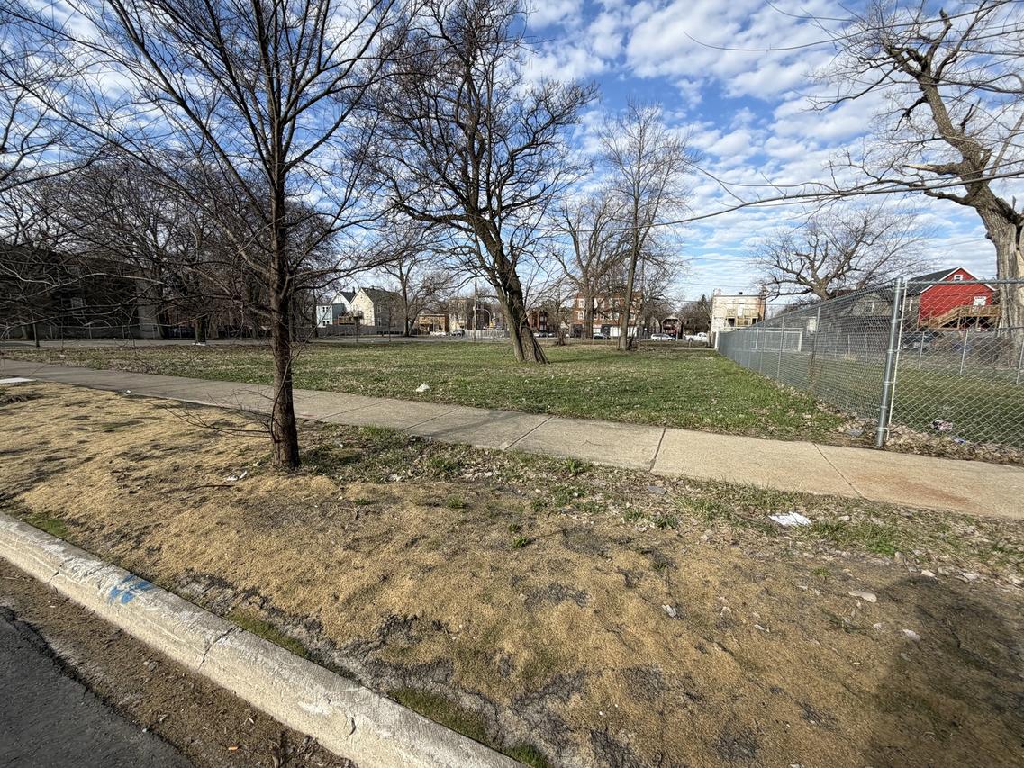 5954 S May St., Chicago, IL 60621
