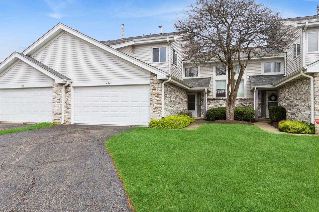 496 Stone Gate Cir., Schaumburg, IL 60193