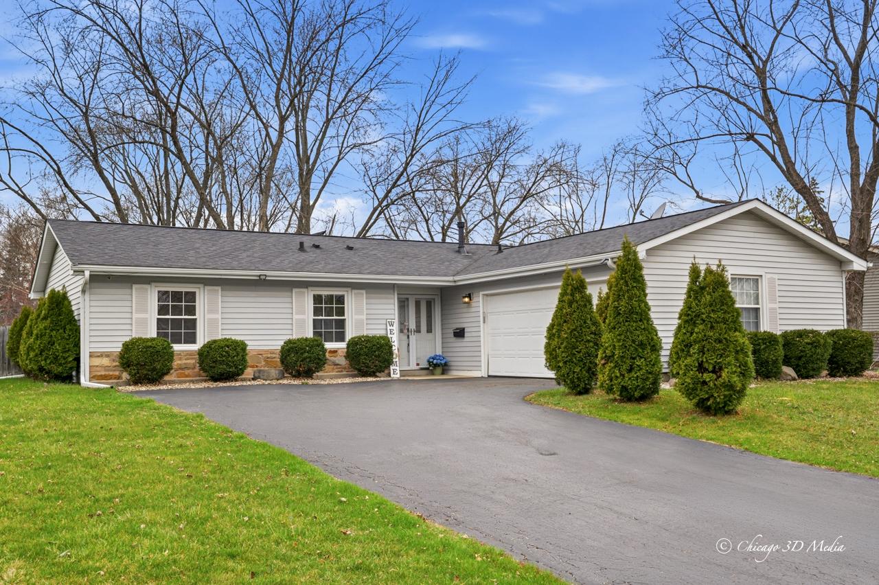 115 Red Bridge Rd., Lake Zurich, IL 60047