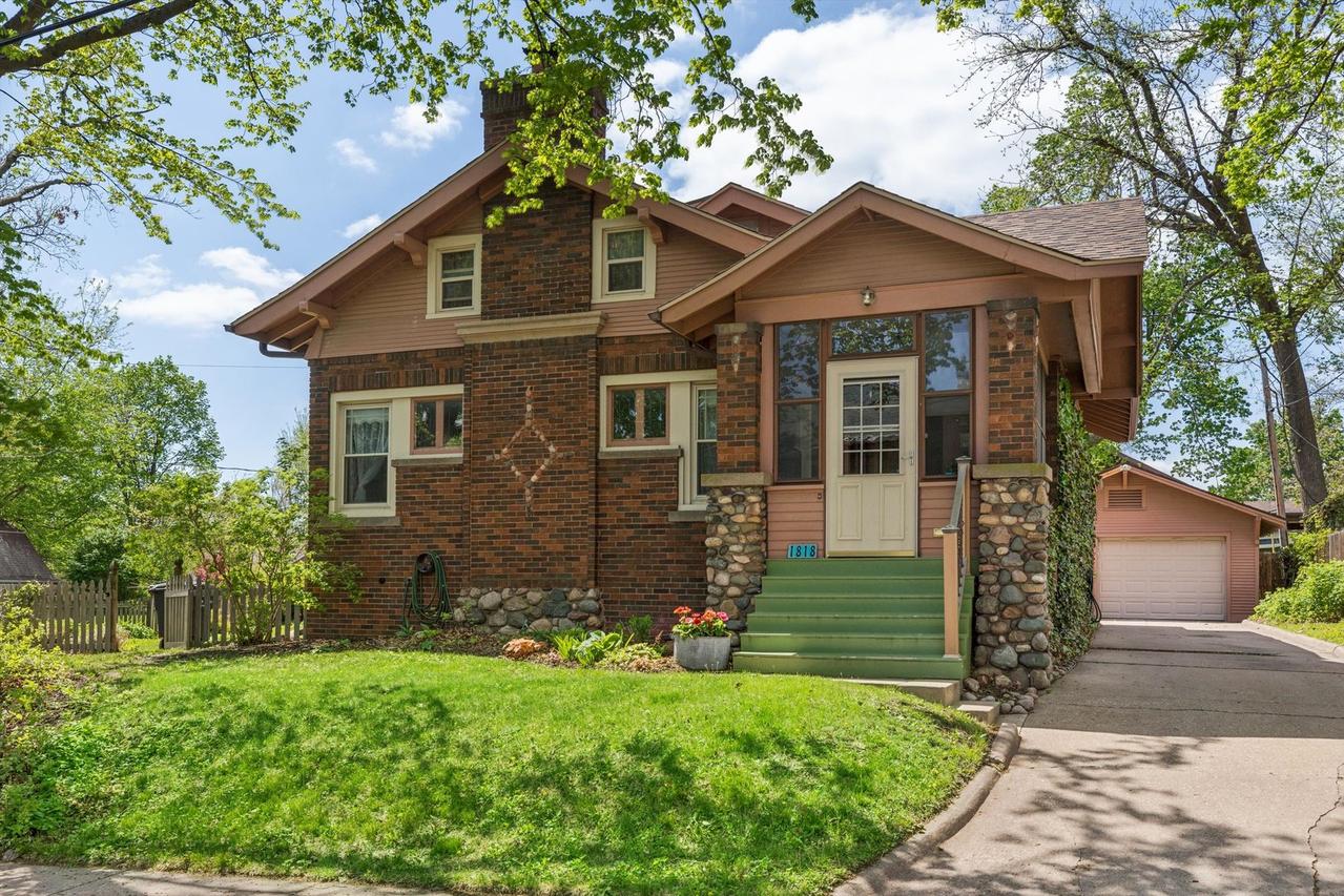 1818 23rd St., Rock Island, IL 61201