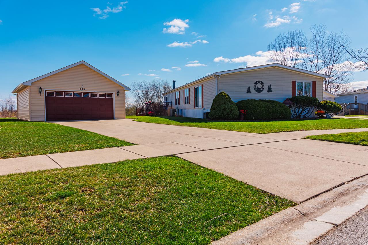 275 Tulip Cir., Matteson, IL 60443