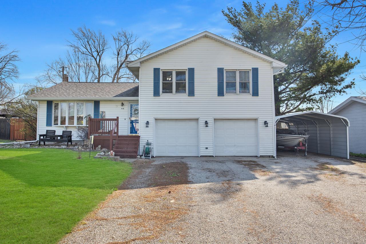 416 S Chestnut St., Leroy, IL 61752