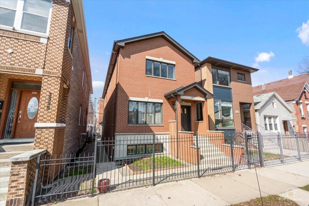 3326 S Lituanica Ave., Chicago, IL 60608